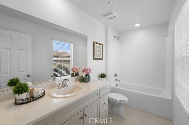 Building Photo - 3918 E Cambria Privado