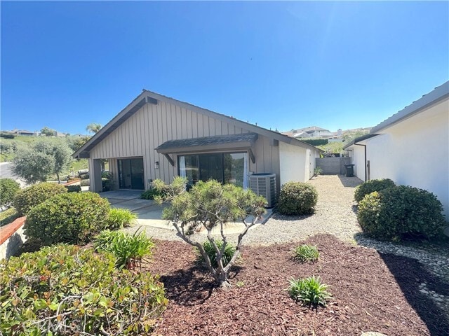 Building Photo - 1917 Yacht Maria