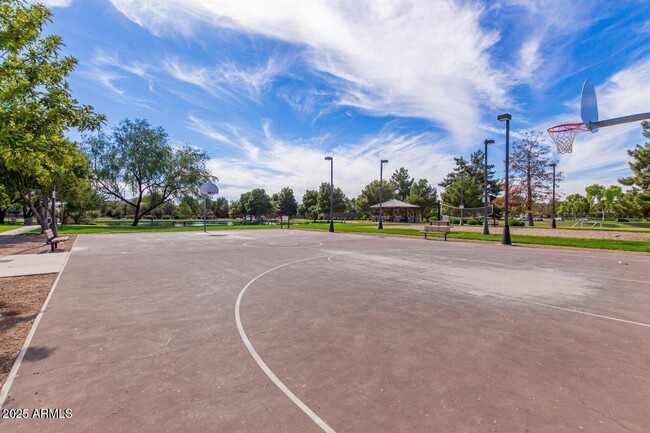 Building Photo - 4010 E Sidewinder Ct