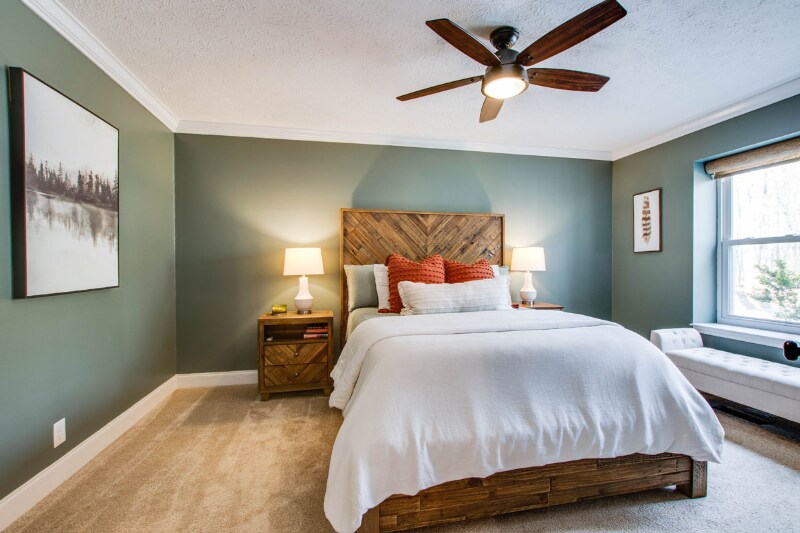 Building Photo - 1053 Tanger Ct