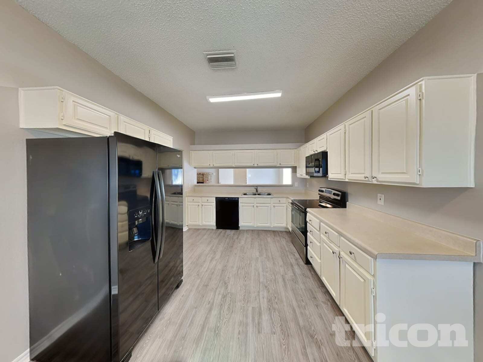 Building Photo - 1130 Dandelion Dr