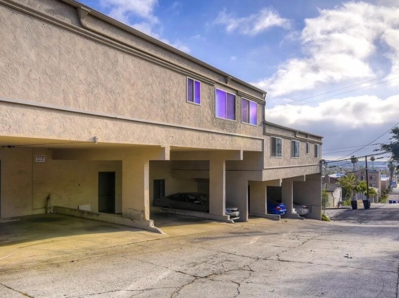 Building Photo - 5810 Riley St