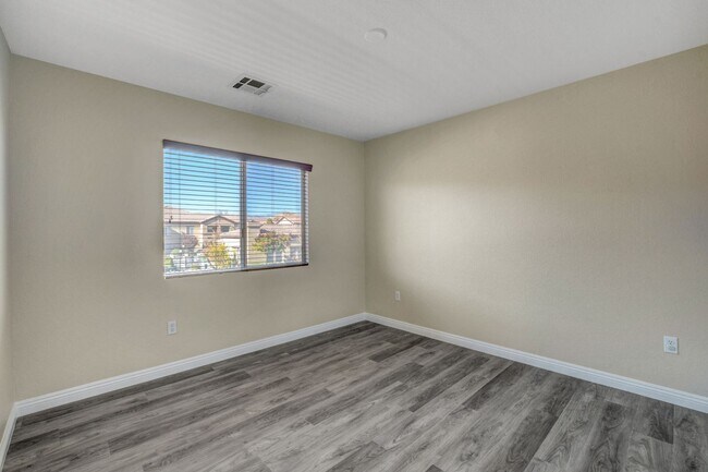 Building Photo - 7465 Poppy Hills Ct