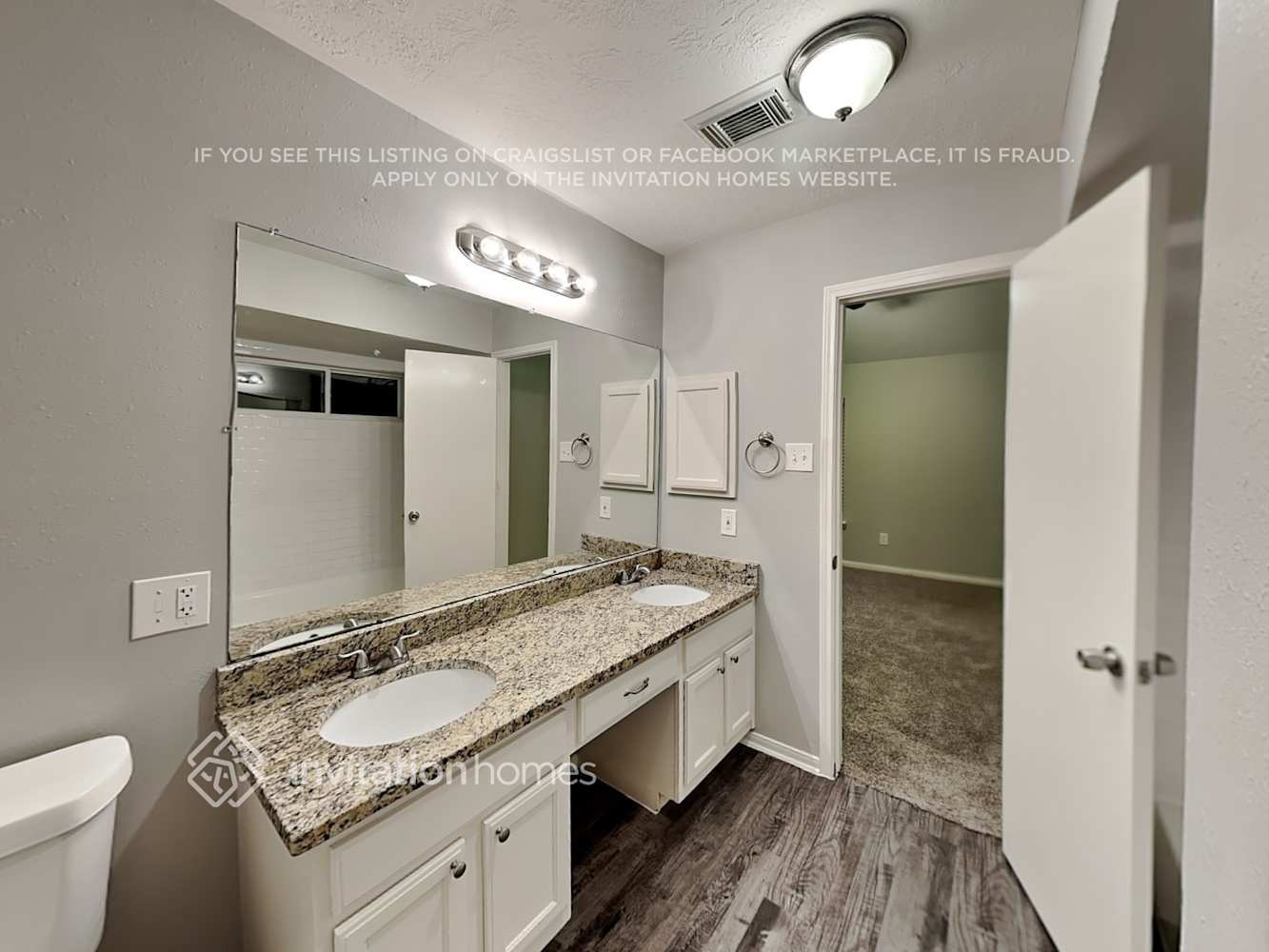 Building Photo - 17603 Chatham Way Dr