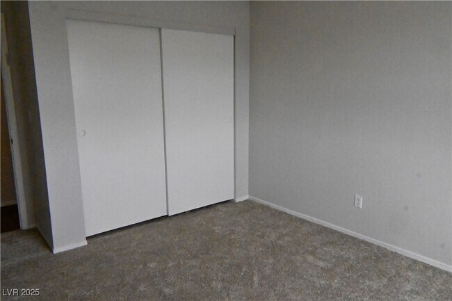 Building Photo - 2241 N Jones Blvd