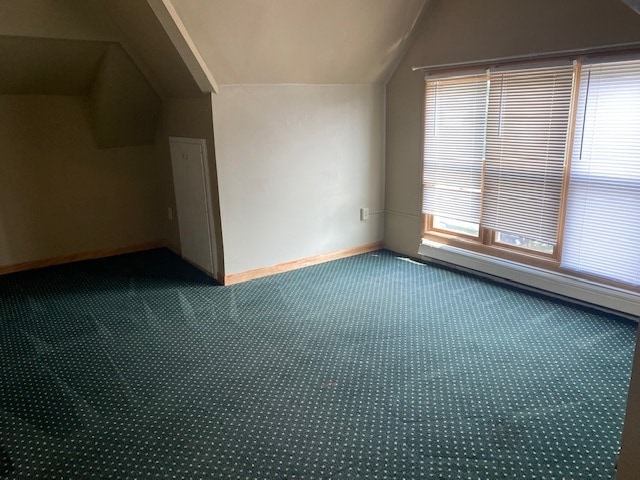 bedroom - 2915 N Farwell Ave