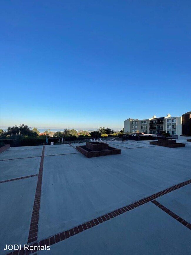 Building Photo - 1 br, 1 bath House - 380 Vallejo Drive Uni...