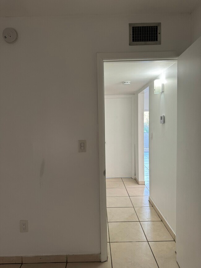 Building Photo - 10851 SW 2nd St