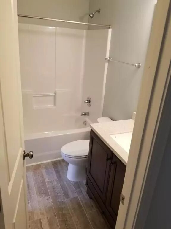 Building Photo - 301 Rollins St