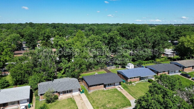 Building Photo - 10315 Monarch Dr