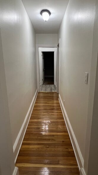 Building Photo - 34 Westmore Rd