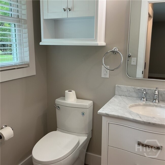 Building Photo - 5924-5921 GA-21