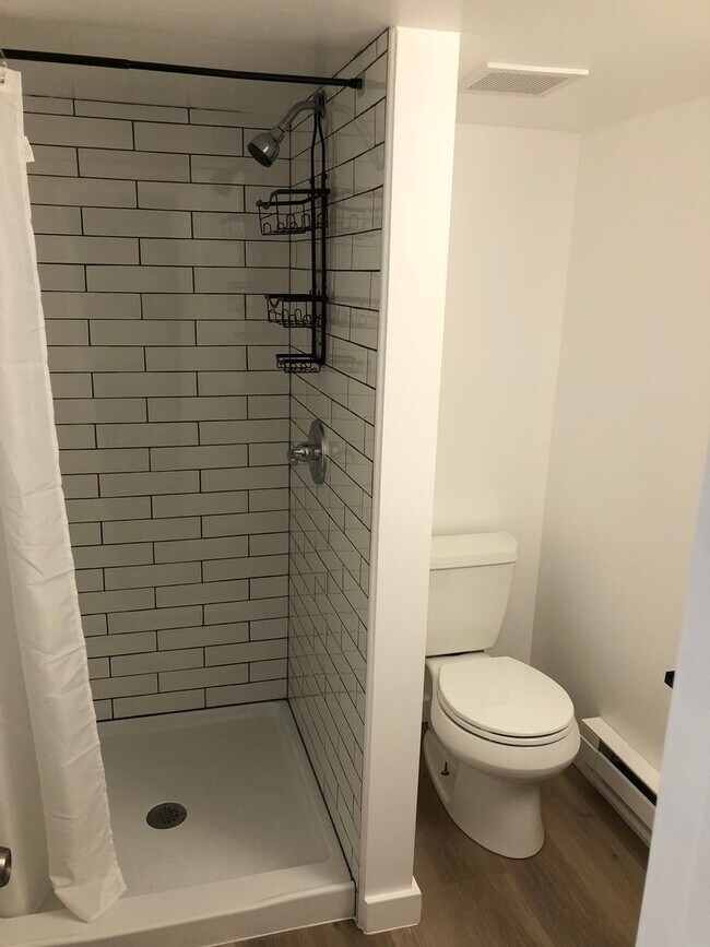 Building Photo - 125 Lockart Plaza