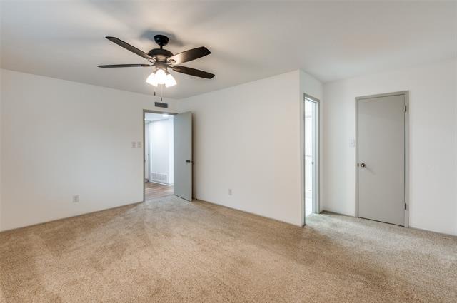 Building Photo - 2214 Grapevine Ln