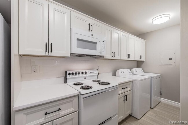 Building Photo - 2621 Thornbrier