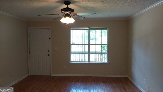 Building Photo - 110 Kyler Way