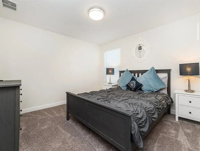 Building Photo - 1582 Plunker Dr