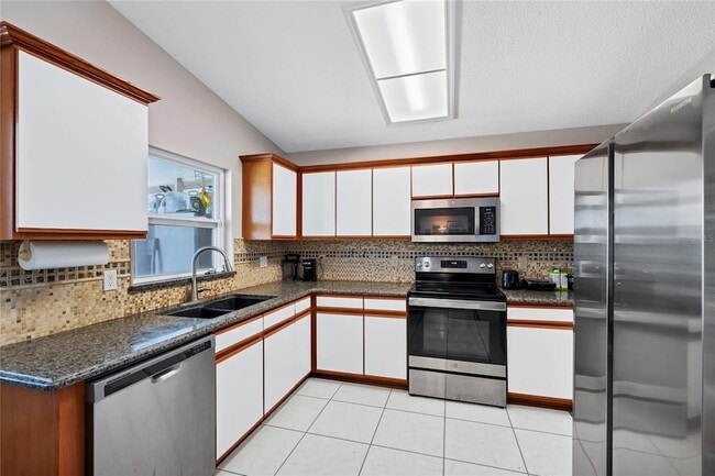 Building Photo - 2619 Heron Landing Ct