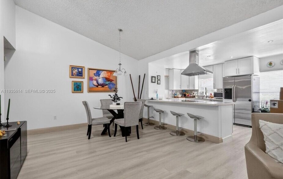 Building Photo - 5571 NW 188th St