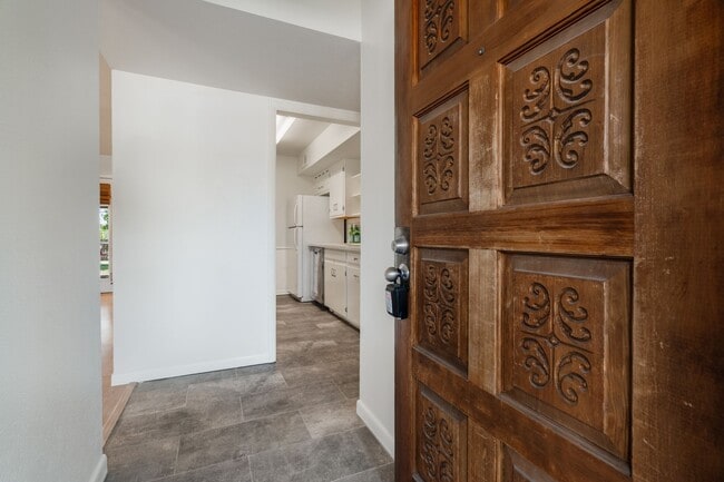 Building Photo - 509 Wilshire Dr