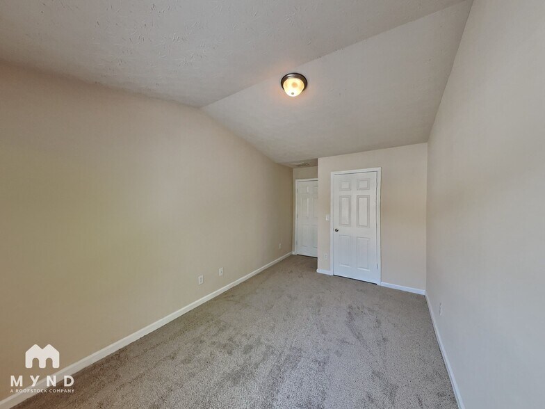Building Photo - 2886 Vining Ridge Terrace