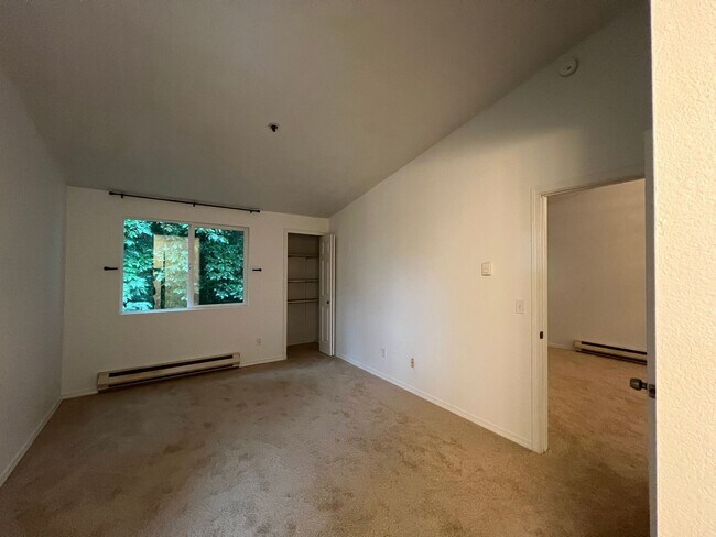 Building Photo - 25010 98th Pl S