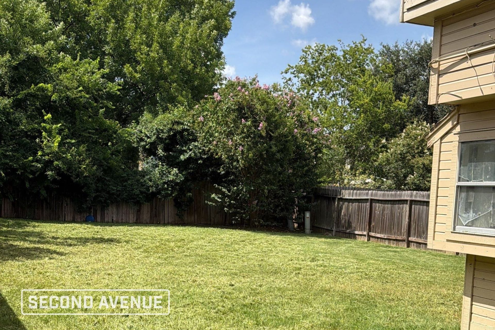 Building Photo - 8502 Elm Lake Dr