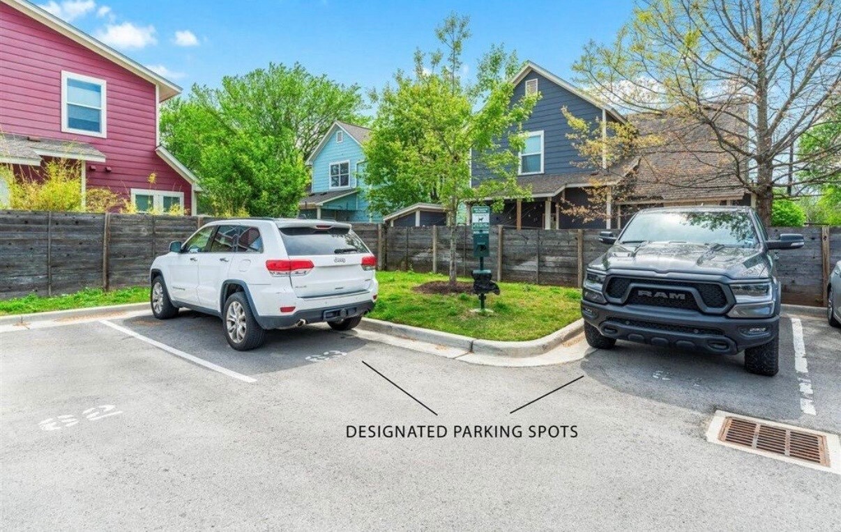 Building Photo - 3101 Govalle Ave