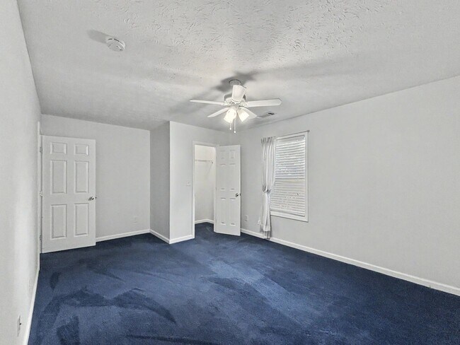 Building Photo - 560 Lee Byrd Rd