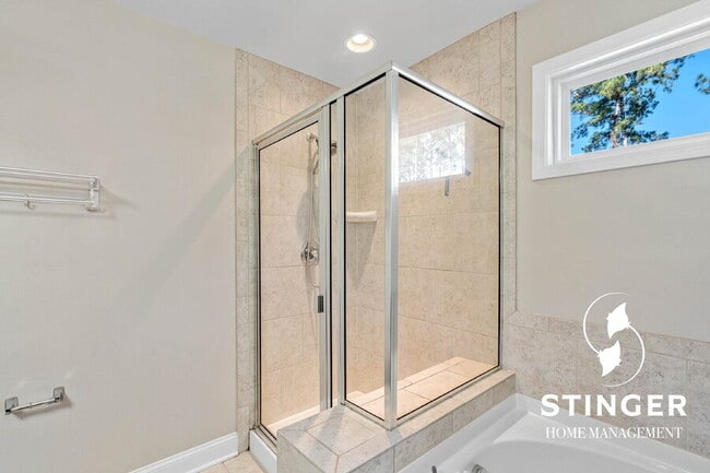 Building Photo - 22 Burley Ln