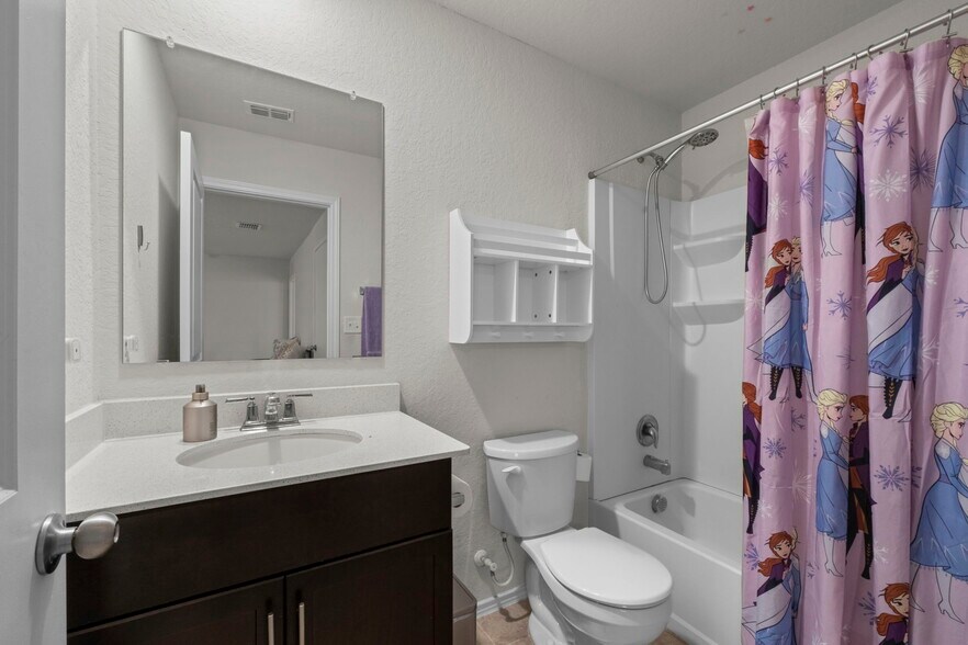 Building Photo - 10510 Rayburn Lndg