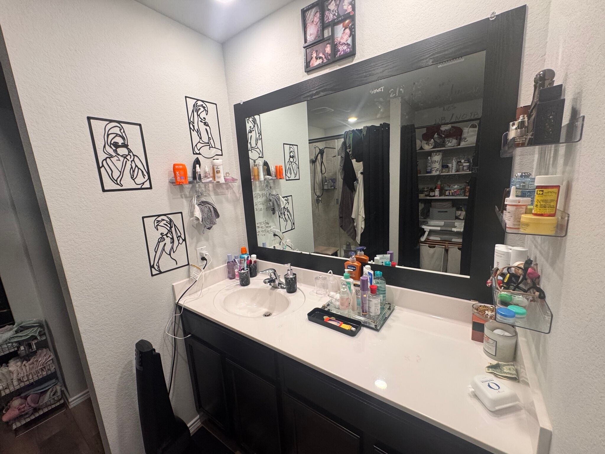 Building Photo - 642 Wyatt Wy