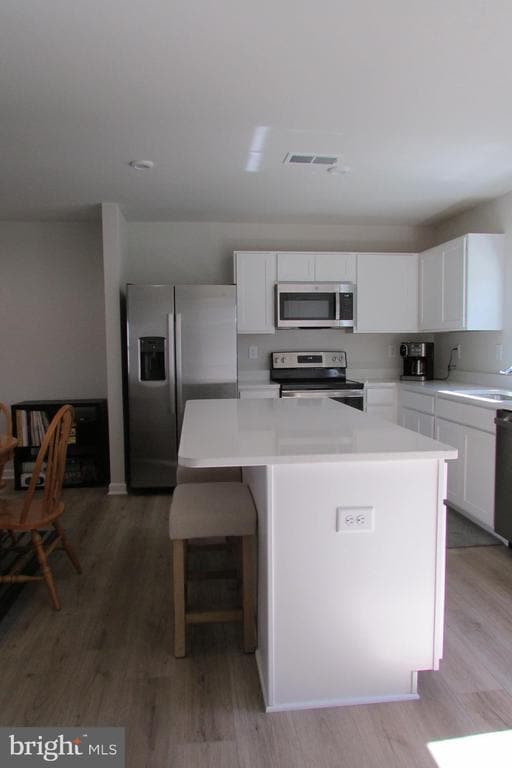 Building Photo - 30155 Creekview Cir