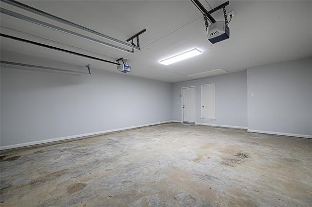 Building Photo - 1605 Monterrey Dr