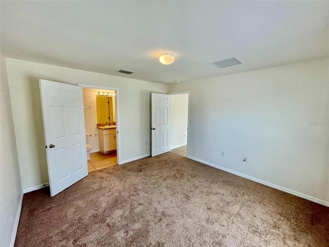 Building Photo - 5521 Gillot Blvd