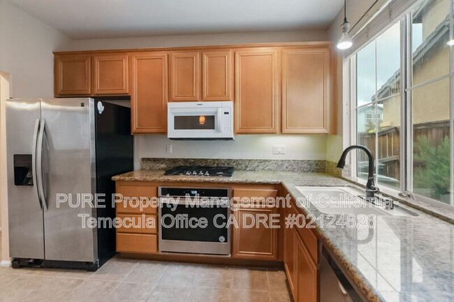 Building Photo - 31557 Six Rivers Ct
