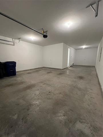 Building Photo - 8813 Creekhollow Ct