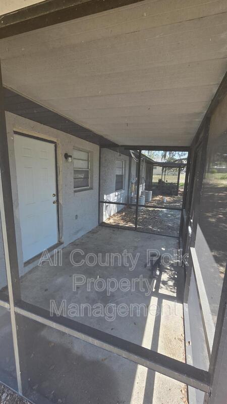 Building Photo - 110 Stephenson Ave