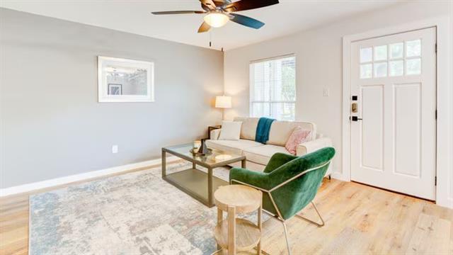 Building Photo - 425 N Rosemont Ave