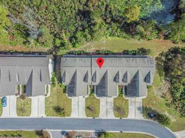 Building Photo - 90 Cypress Cir