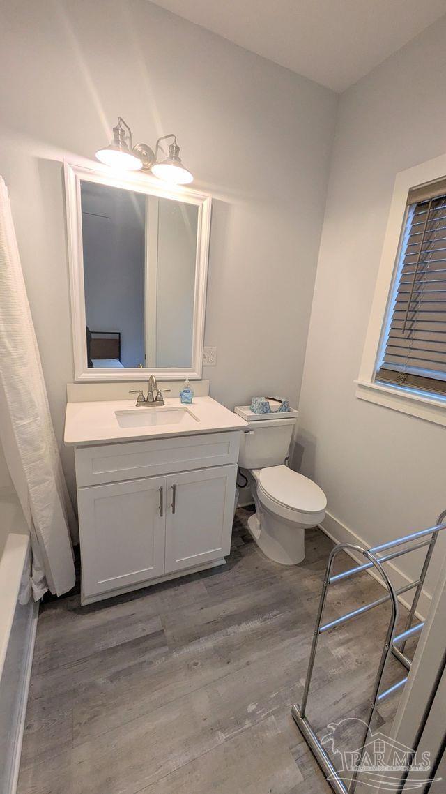 Building Photo - 379 S Clubbs St