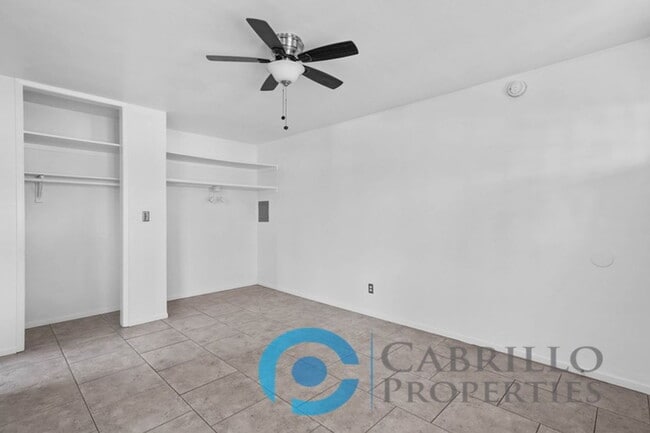 Building Photo - 2110 Bacon St