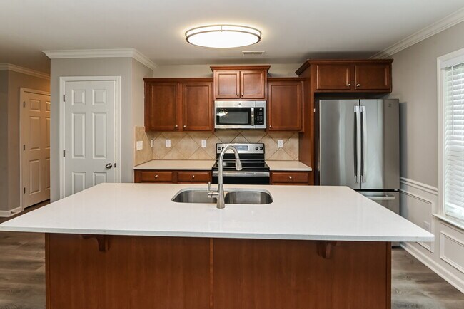 Building Photo - 1544 Logan Patrick Court