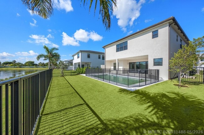 Building Photo - 20414 Juniper Bay Ave