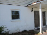 Building Photo - 6417 SW 9th Ave