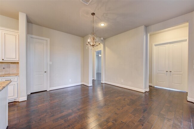 Building Photo - 20411 Fawn Rest Pl