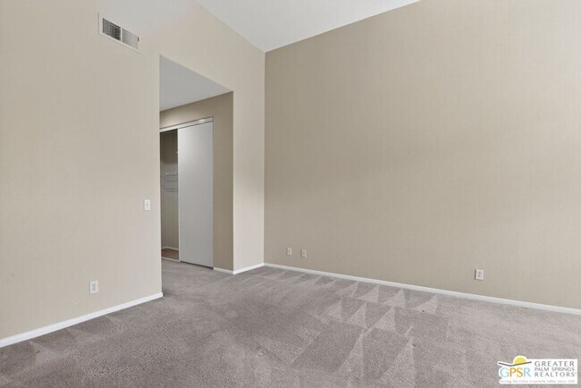 Building Photo - 13372 Savanna