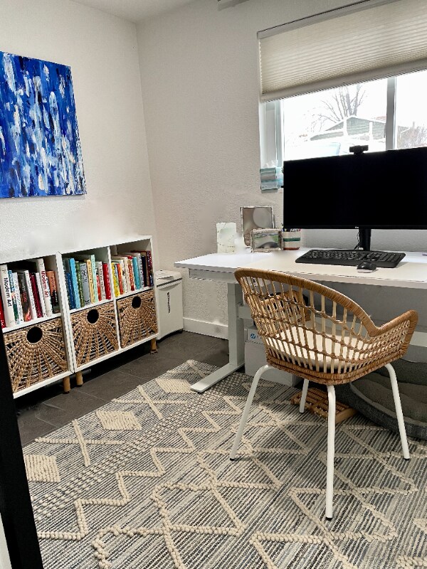 Building Photo - 4240 Aurora Ave