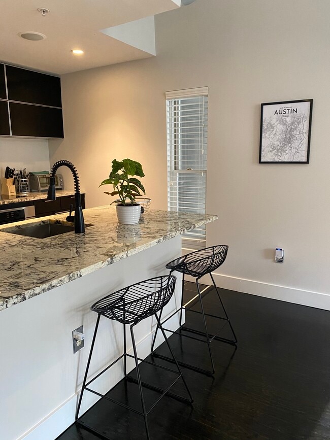 Building Photo - 199 14th St NE