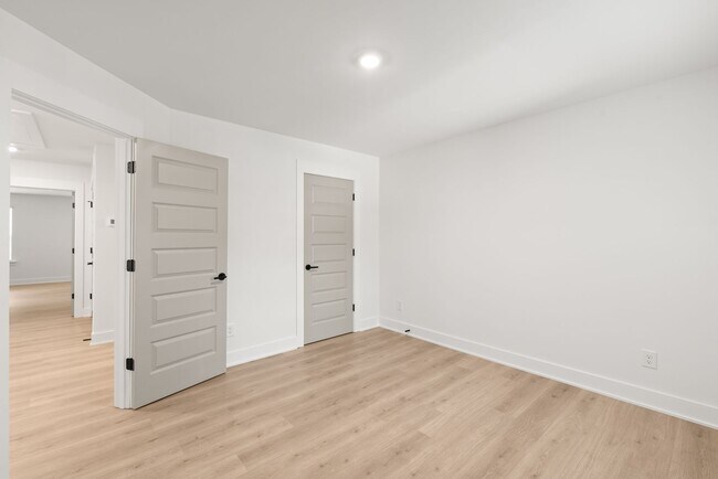 Building Photo - Stunning New Construction Townhome